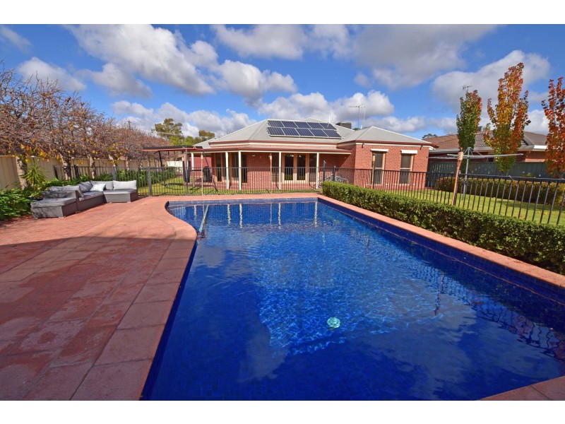 4A Outram Avenue, Kyabram VIC 3620