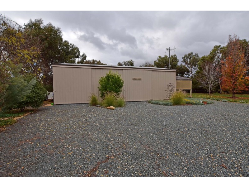 5 Gardadale Drive, Kyabram VIC 3620