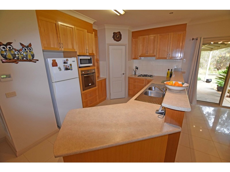 5 Gardadale Drive, Kyabram VIC 3620