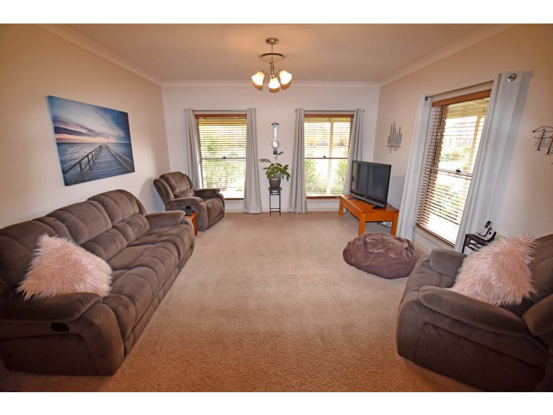 5 Gardadale Drive, Kyabram VIC 3620