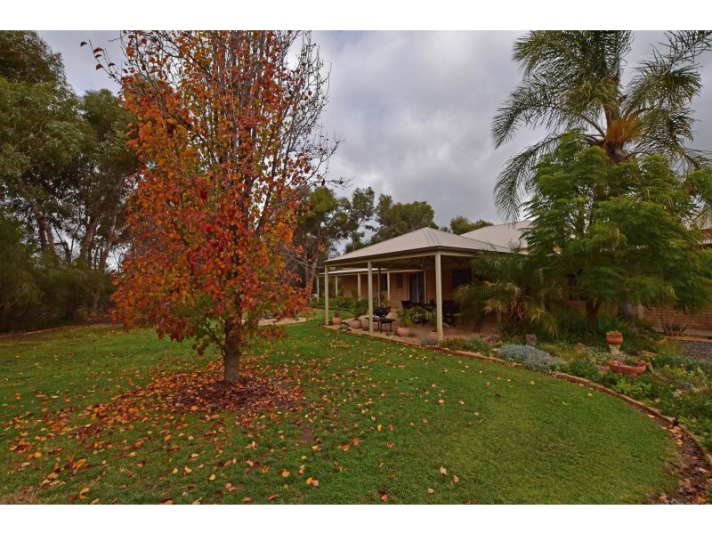 5 Gardadale Drive, Kyabram VIC 3620