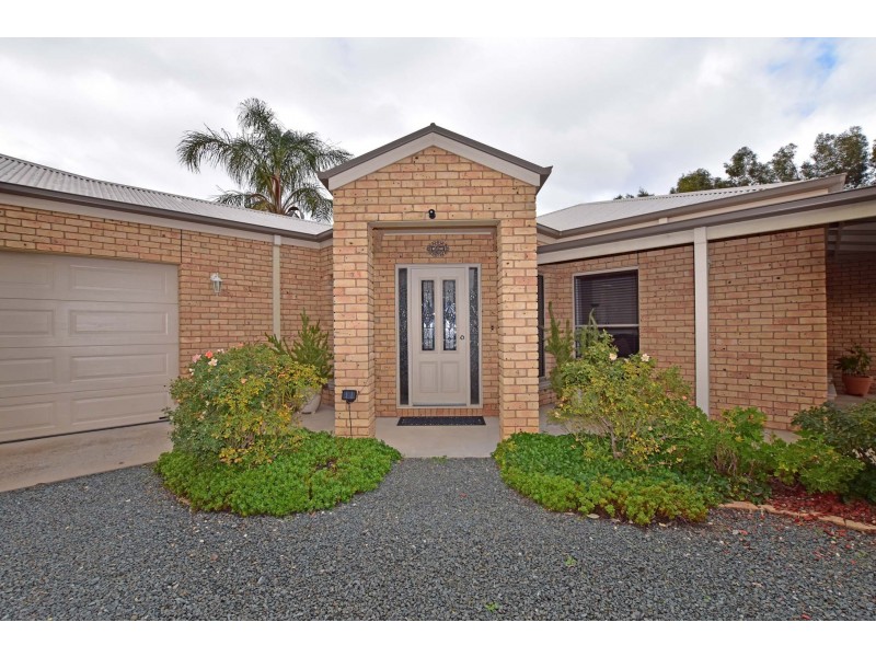 5 Gardadale Drive, Kyabram VIC 3620