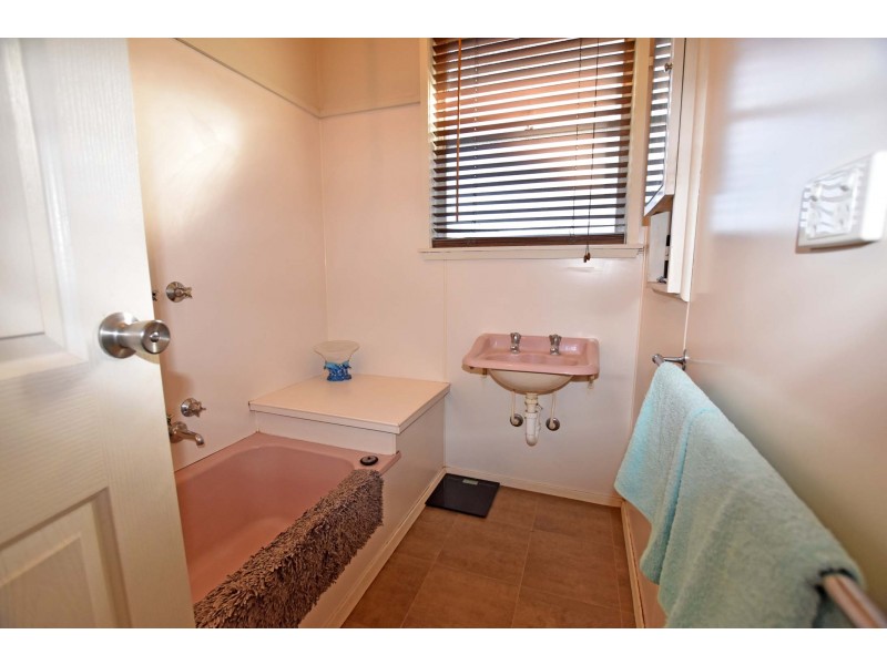 12 Lynton Crescent, Kyabram VIC 3620