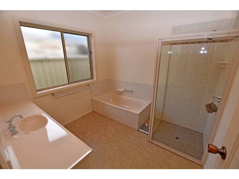 52 Goegan Drive, Kyabram VIC 3620