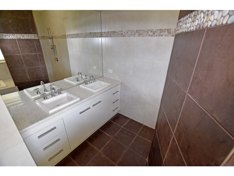 15 Rogers Street, Kyabram VIC 3620