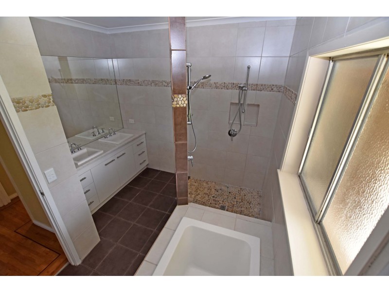 15 Rogers Street, Kyabram VIC 3620