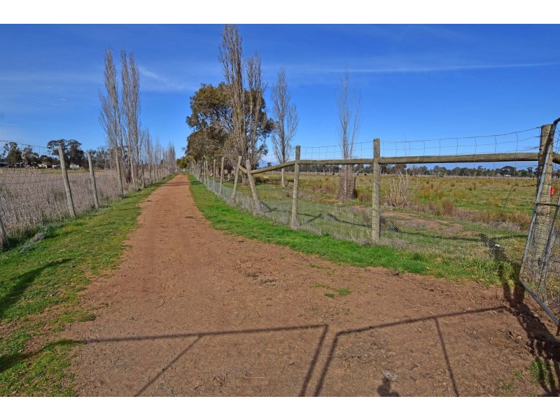 1865 Manley Road, Kyabram VIC 3620