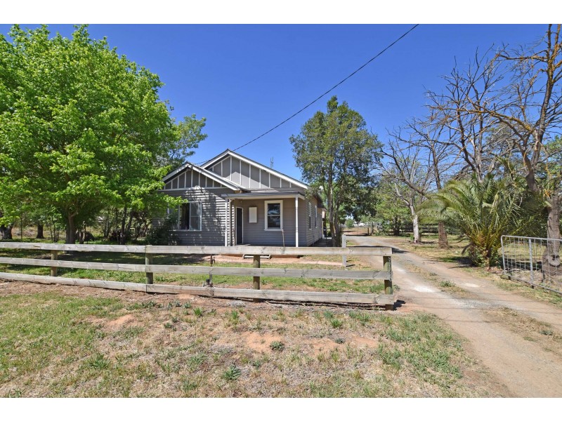 24  Tisdall Road, Kyabram VIC 3620