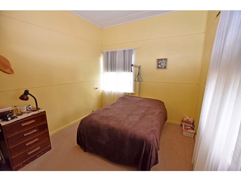 74 Fenaughty Street, Kyabram VIC 3620