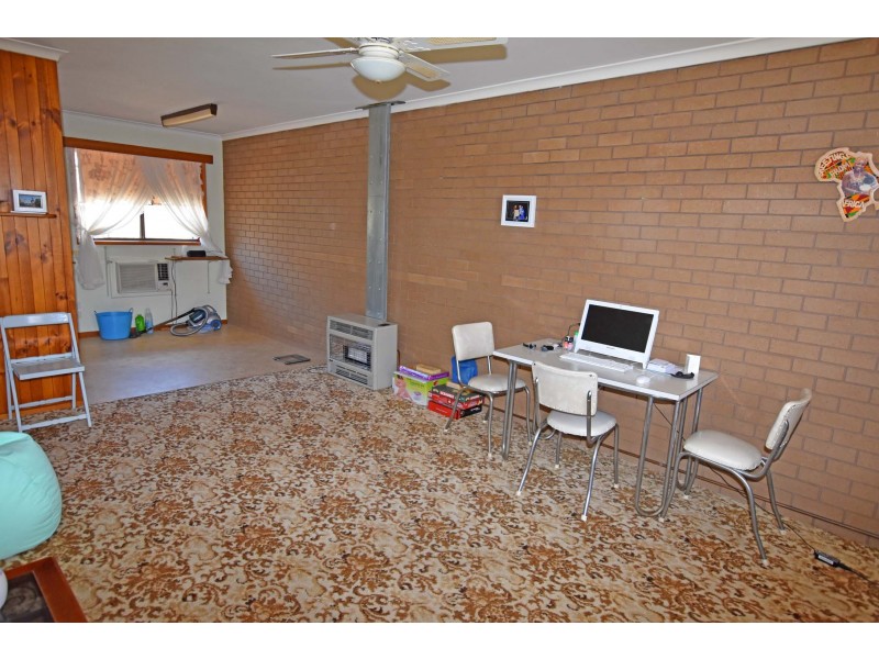 2/2 Gillespie Street, Kyabram VIC 3620