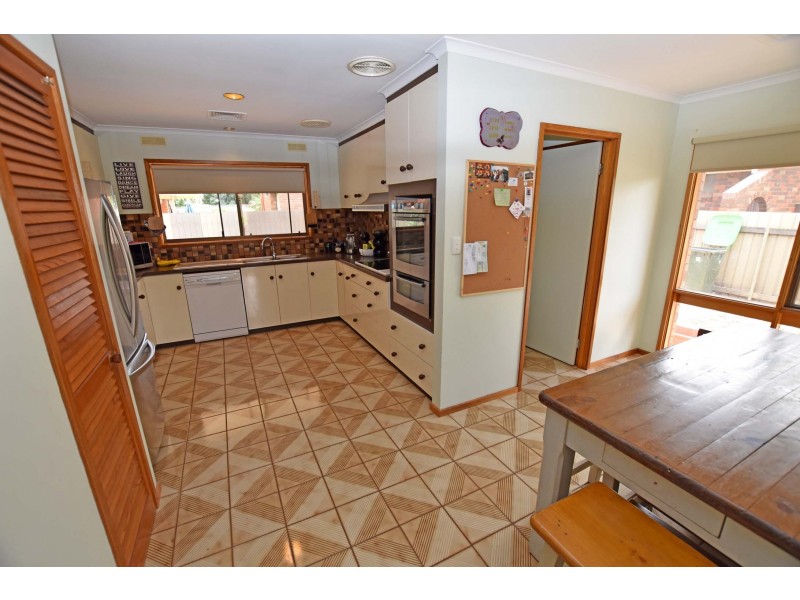 19 Tweddle Street, Kyabram VIC 3620