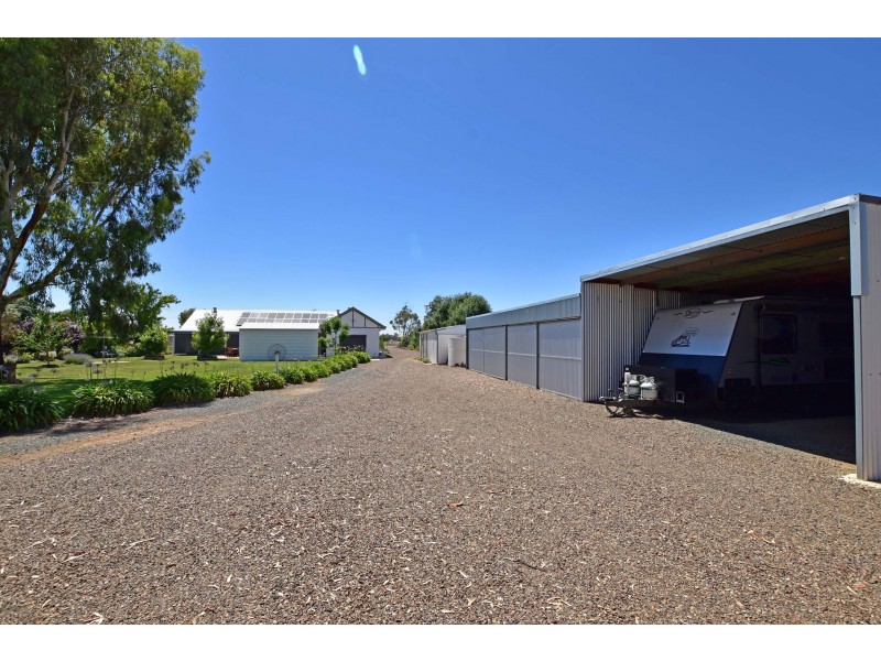 49 Weller Road, Lancaster VIC 3620