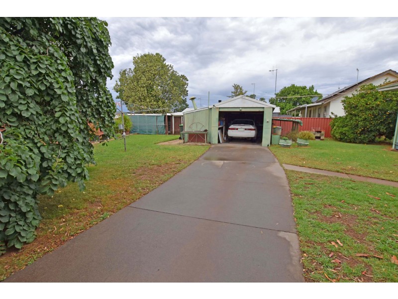 8 Lynton Crescent, Kyabram VIC 3620