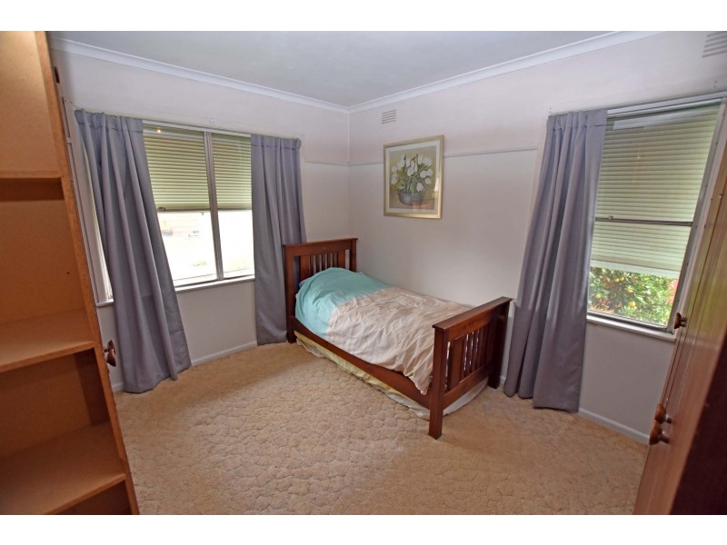 8 Lynton Crescent, Kyabram VIC 3620