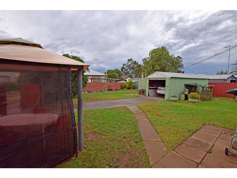 8 Lynton Crescent, Kyabram VIC 3620