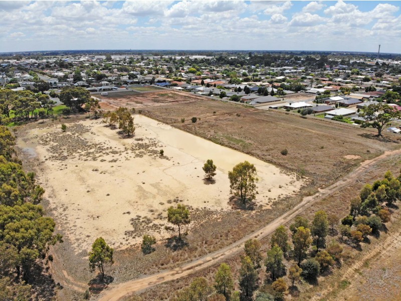 B Fenaughty Street, Kyabram VIC 3620