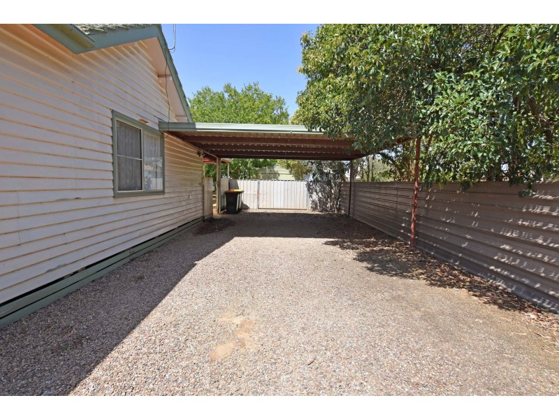 13 Lancaster Street, Kyabram VIC 3620