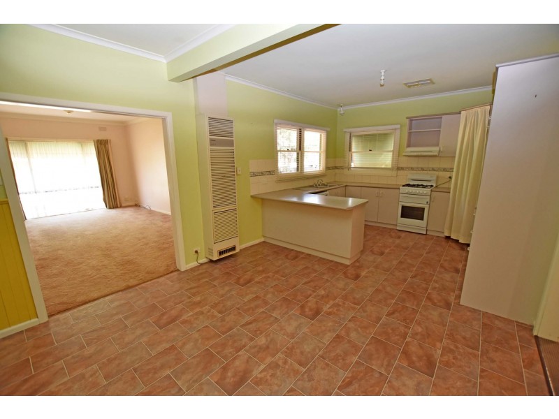 13 Lancaster Street, Kyabram VIC 3620