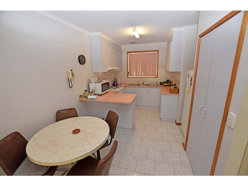 2/10 Munro Crescent, Kyabram VIC 3620