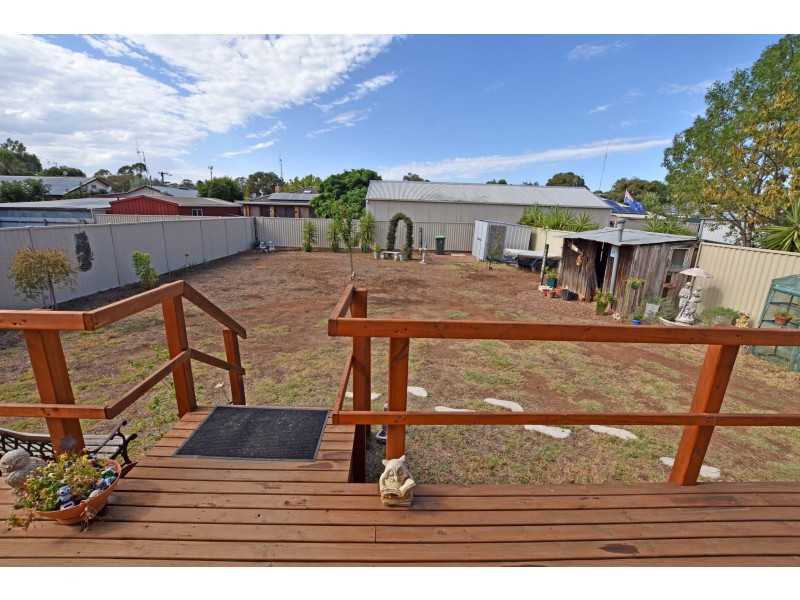 9 Palmer Crescent, Merrigum VIC 3618