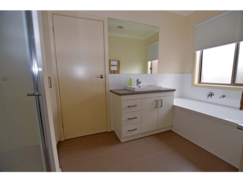 14 Rodney Street, Kyabram VIC 3620