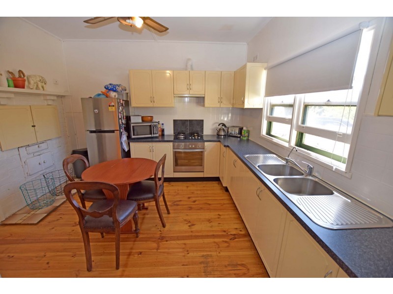 54 Lake Road, Kyabram VIC 3620