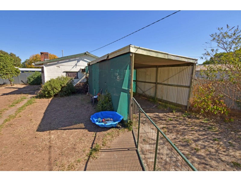 54 Lake Road, Kyabram VIC 3620