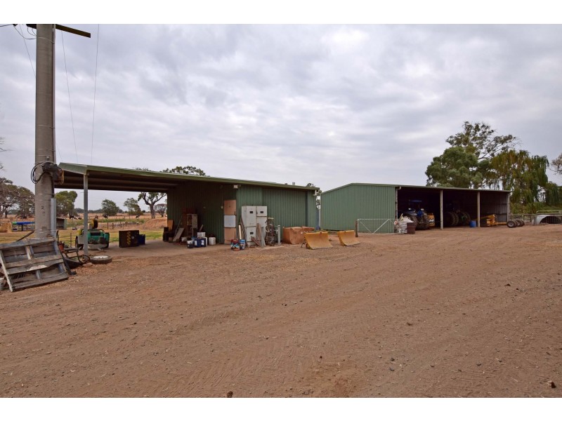 1151 McKenzie Road, Echuca VIC 3564