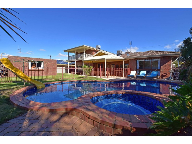 17 Tweddle Street, Kyabram VIC 3620