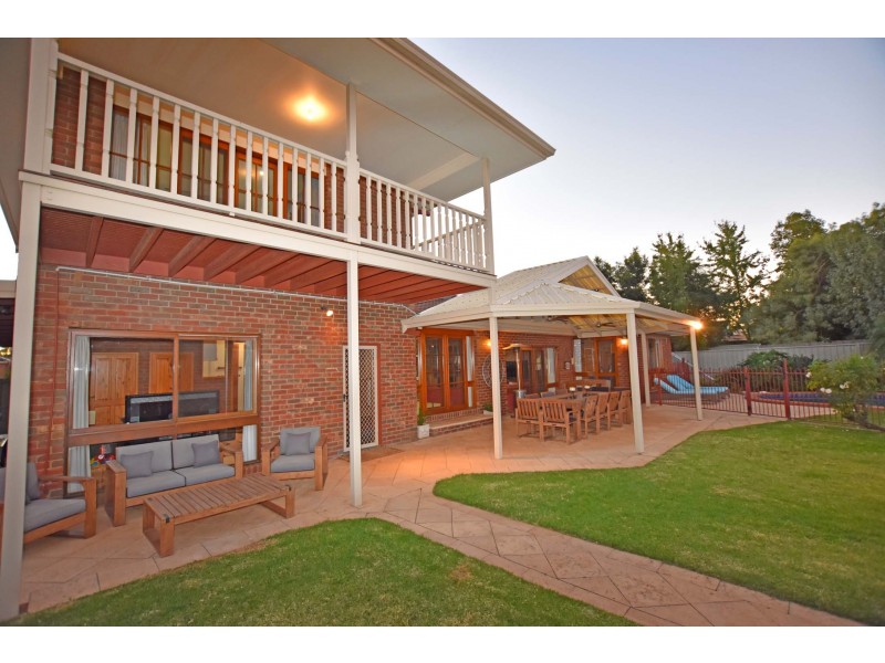 17 Tweddle Street, Kyabram VIC 3620