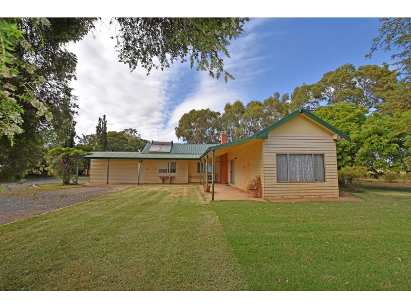 1865 Manley Road, Kyabram VIC 3620