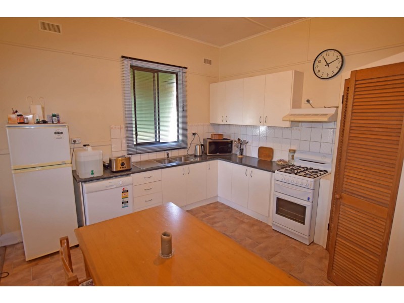 9 Midland Highway, Stanhope VIC 3623