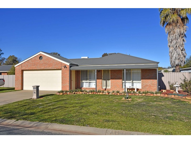 9 Deakin Grove, Tongala VIC 3621