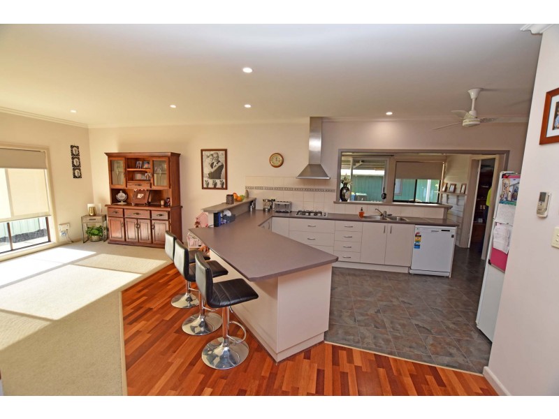 75 Waverley Avenue, Merrigum VIC 3618