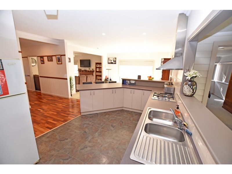 75 Waverley Avenue, Merrigum VIC 3618