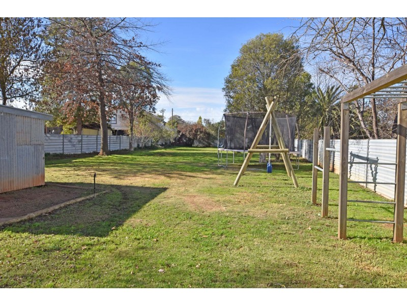 75 Waverley Avenue, Merrigum VIC 3618