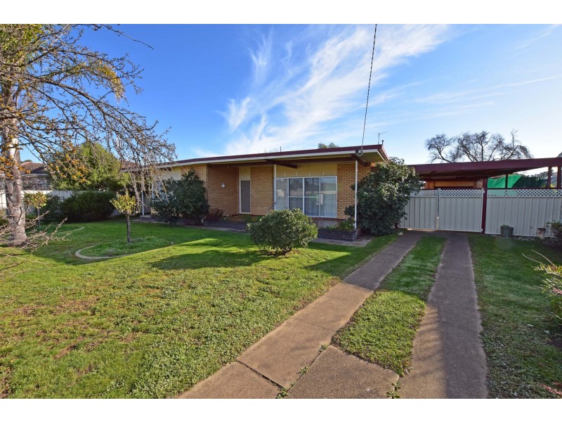 19 Fenaughty Street, Kyabram VIC 3620