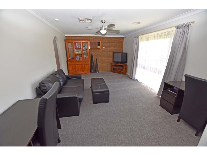 24 Waverley Avenue, Merrigum VIC 3618
