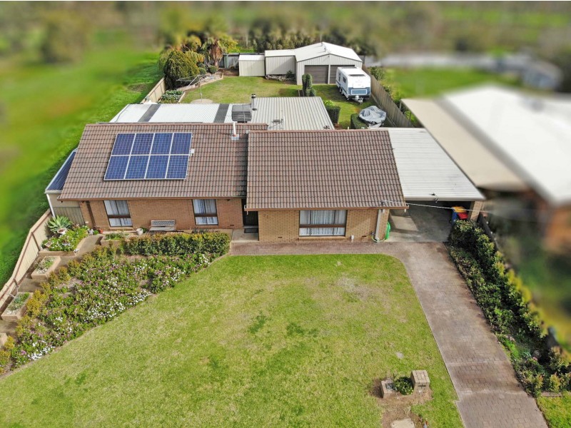 24 Waverley Avenue, Merrigum VIC 3618