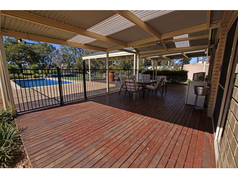 19 Amarco Lane, Kyabram VIC 3620