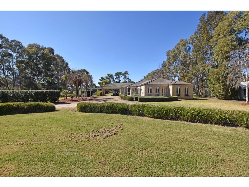 19 Amarco Lane, Kyabram VIC 3620