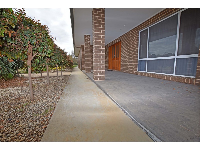 2 Jenmar Drive, Kyabram VIC 3620