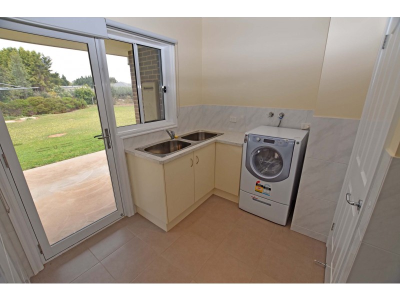 2 Jenmar Drive, Kyabram VIC 3620