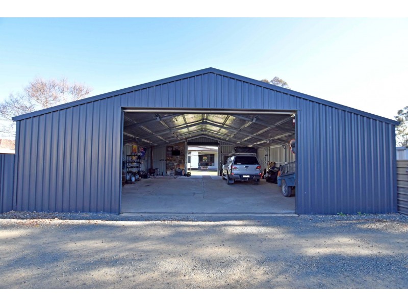 47 Birdwood Avenue, Stanhope VIC 3623