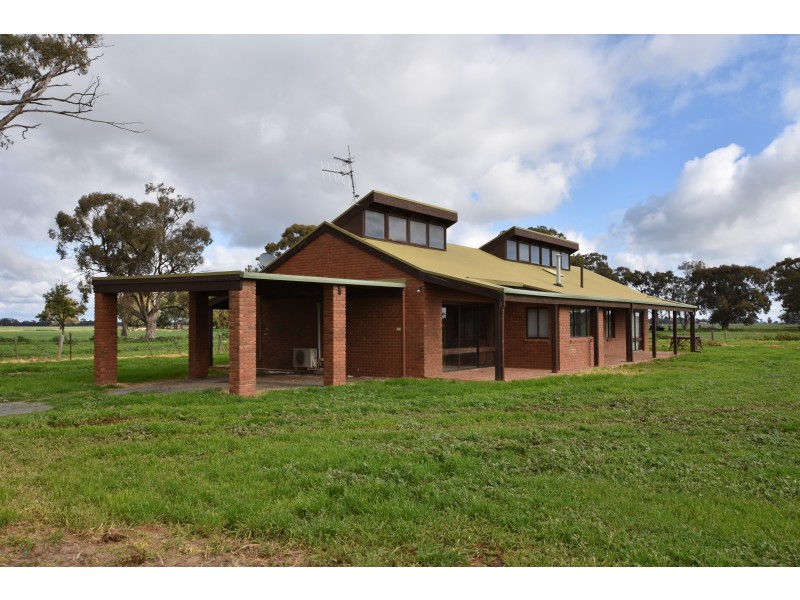 335 Andrews Road, Kyabram South VIC 3620