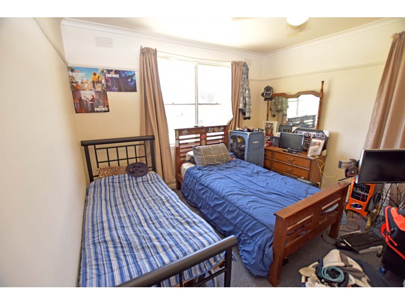 9 Lynton Crescent, Kyabram VIC 3620