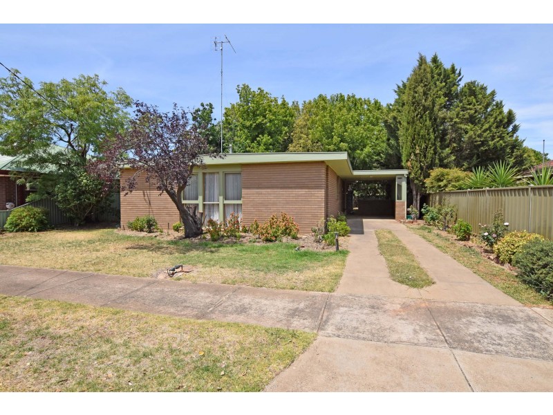 14 Turnbull Street, Kyabram VIC 3620