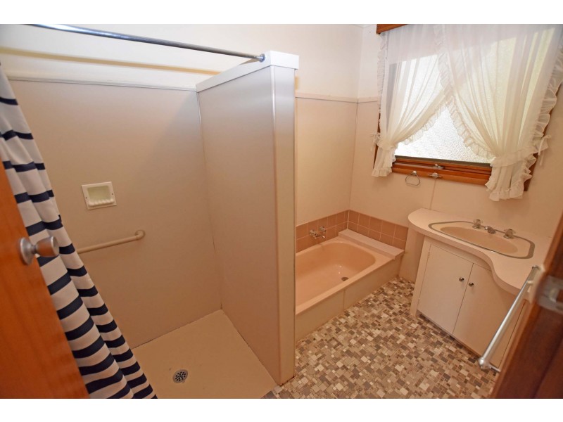 14 Turnbull Street, Kyabram VIC 3620