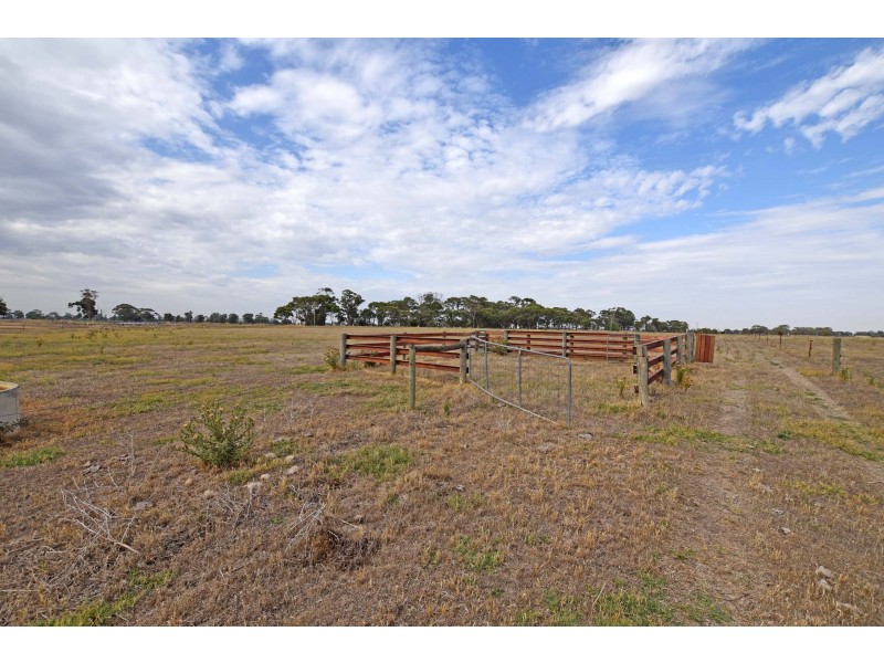 2/3385 Midland Highway, Stanhope VIC 3623