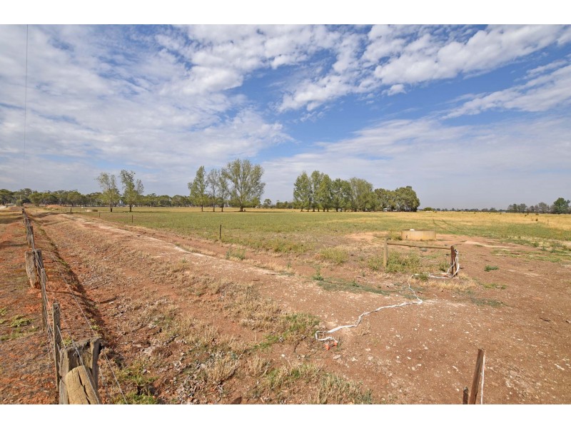 2/3385 Midland Highway, Stanhope VIC 3623